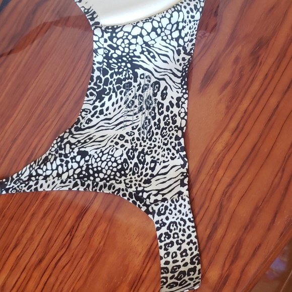 Victoria's Secret BioFit Push-Up 💕 Leopard Print Bra Women's Size 32C. - Picture 12 of 15